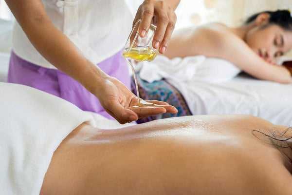 7 Reason Why You Should Make Warm Oil Massage A Part of Your Scalp & Hair Care - TwoHerbs