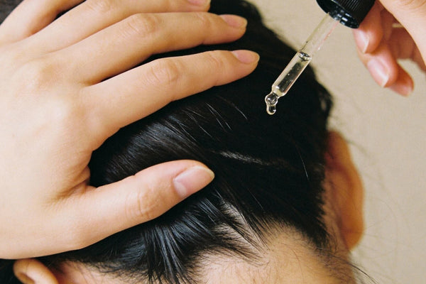 Herbal vs Chemical Hair Loss Treatment in Singapore: Which Is Better? - TwoHerbs